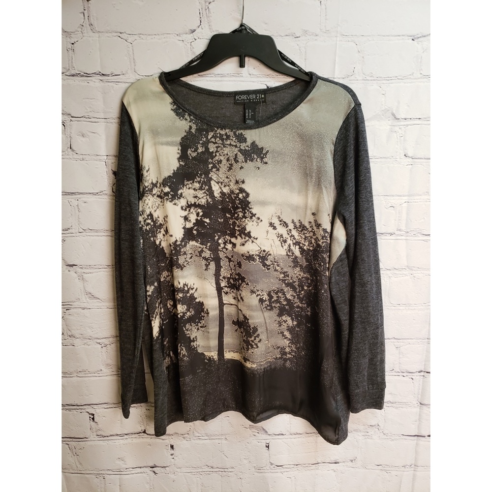 Forever 21+ Sweater NWT